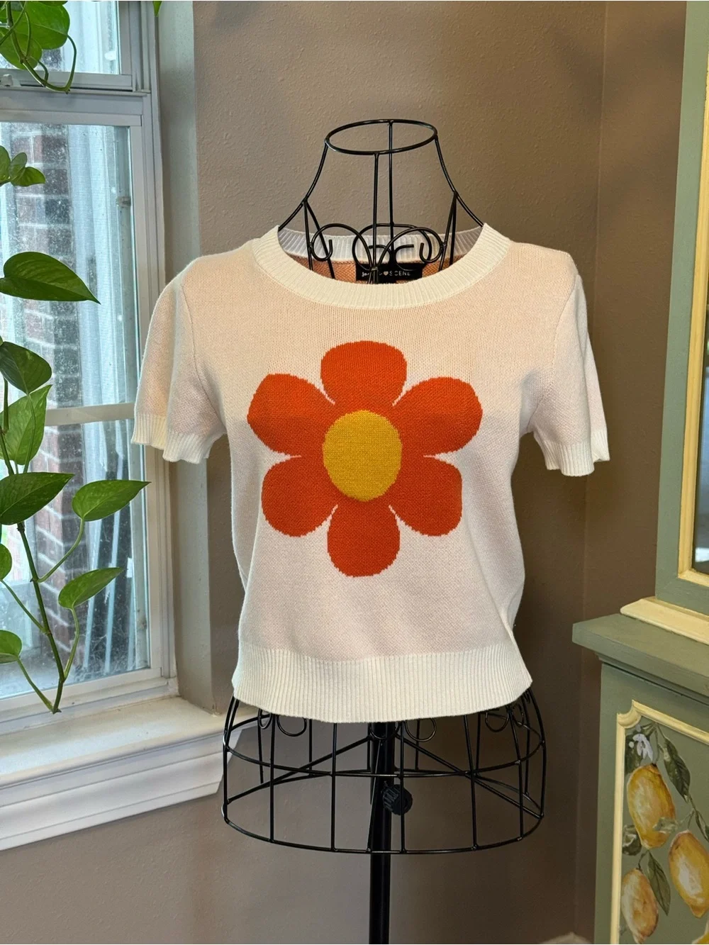 Flower power sweater top - Picture 2 of 8